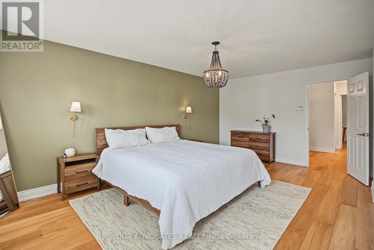 14 LA NEVE AVENUE, Vaughan (Sonoma Heights), Ontario, L4H1N9