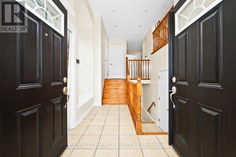 58 CLAMERTEN ROAD, Whitchurch-Stouffville (Stouffville), Ontario, L4A0E8