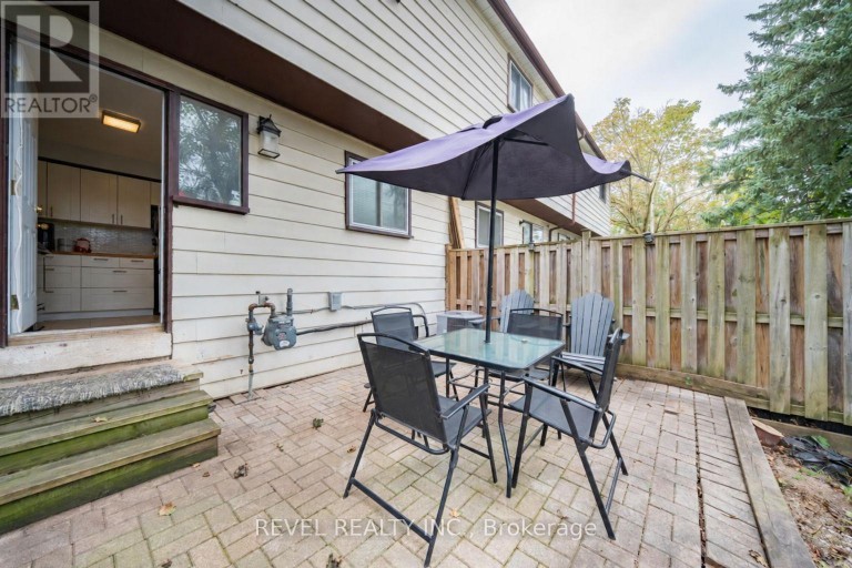 A3 - 63 FERRIS LANE, Barrie (Cundles East), Ontario, L4M5C4