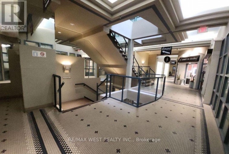 50 DUNLOP STREET E, Barrie (City Centre), Ontario, L4M6J9