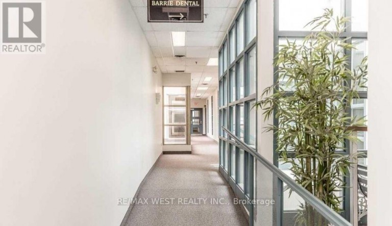 50 DUNLOP STREET E, Barrie (City Centre), Ontario, L4M6J9