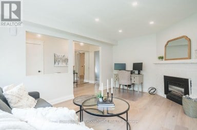 823 LAURIER AVENUE Milton (TM Timberlea) Ontario photo 4