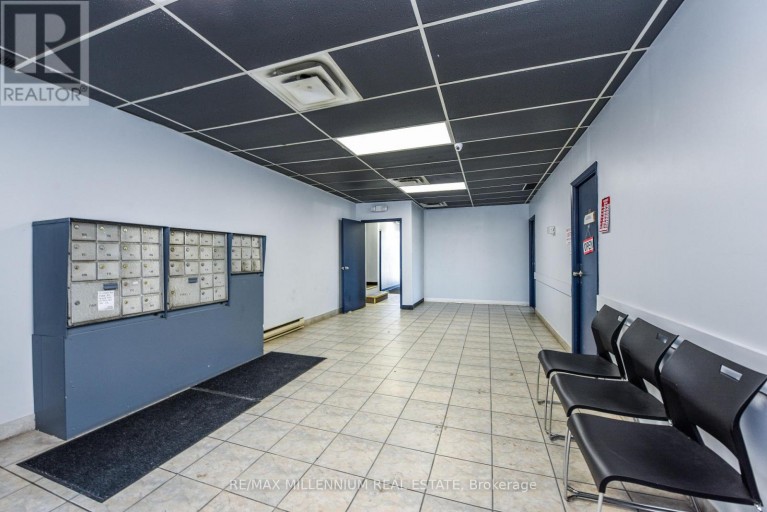 107/108 - 1300 STEELES AVENUE E, Brampton (Bramalea West Industrial), Ontario, L6T1A2