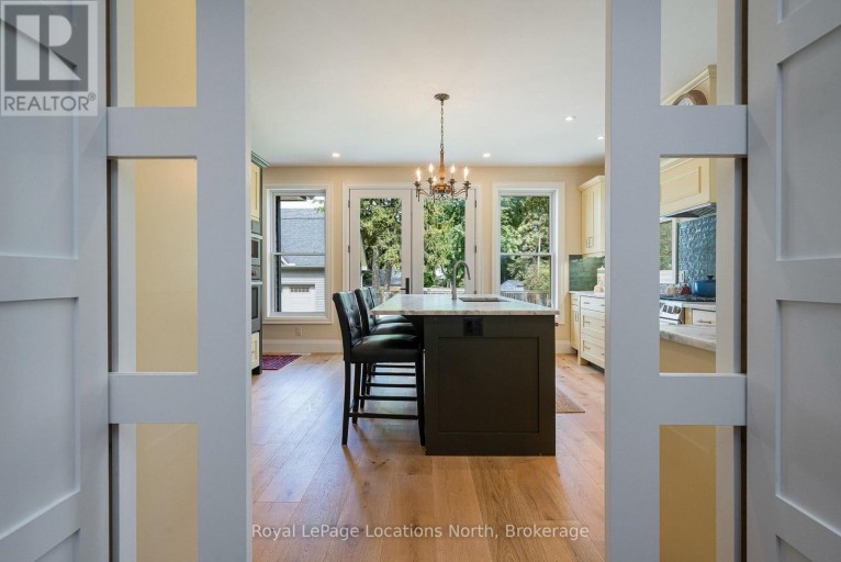 291 THIRD STREET, Collingwood, Ontario, L9Y1L6