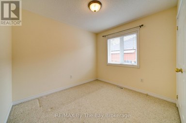 13 TONA TRAIL Wasaga Beach Ontario photo 20
