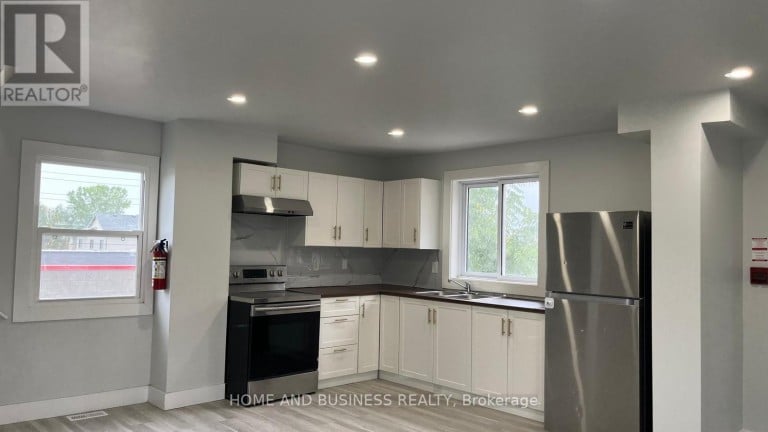 3 - 2 PATRICIA STREET, Thorold (Thorold Downtown), Ontario, L2V3V7