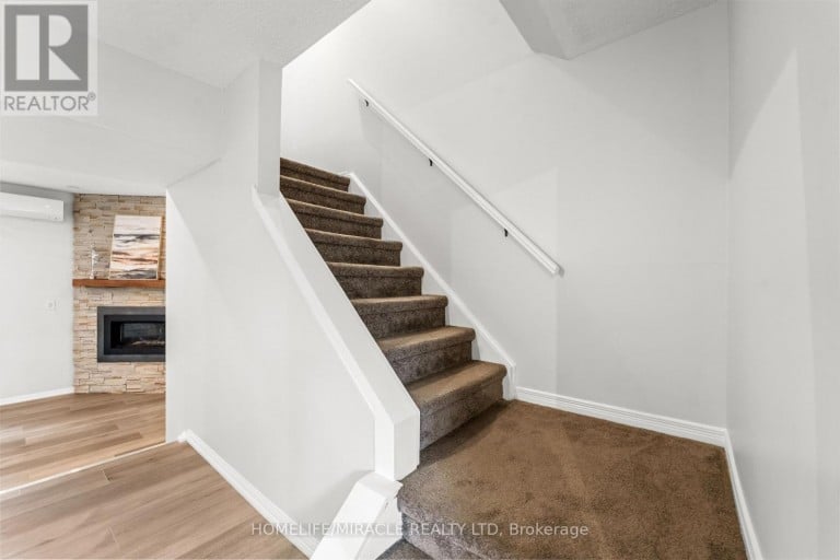 12 - 1350 GLENANNA ROAD, Pickering (Liverpool), Ontario, L1V2V9