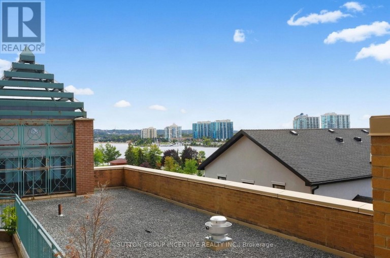 304 - 140 DUNLOP STREET E, Barrie (City Centre), Ontario, L4M6H9