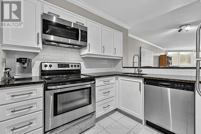 304 - 140 DUNLOP STREET E, Barrie (City Centre), Ontario, L4M6H9