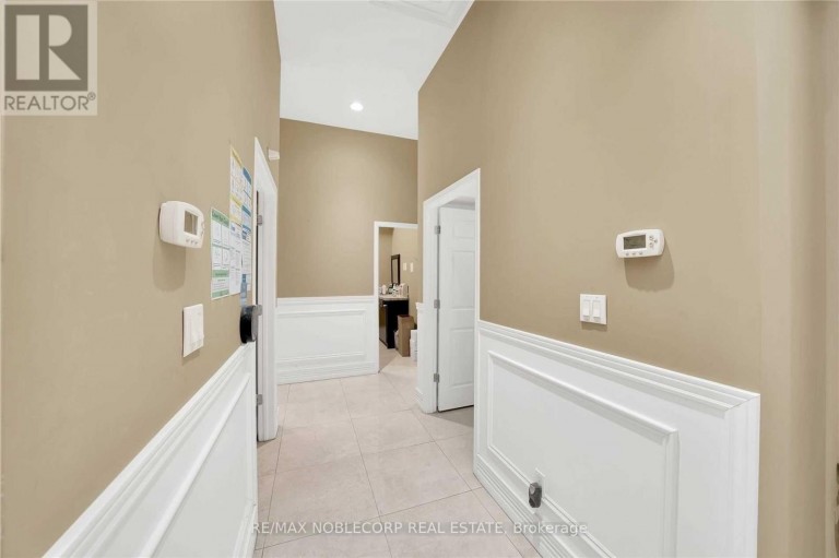 5&6 - 10501 WESTON ROAD, Vaughan (Vellore Village), Ontario, L4H4G8