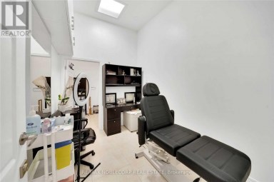 5&6 - 10501 WESTON ROAD Vaughan (Vellore Village) Ontario photo 9
