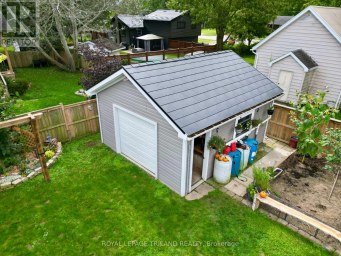 202 REYCRAFT AVENUE Southwest Middlesex (Glencoe) Ontario photo 4