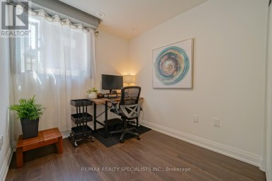 D902 - 5289 HIGHWAY 7 Vaughan (Vaughan Grove) Ontario photo 15