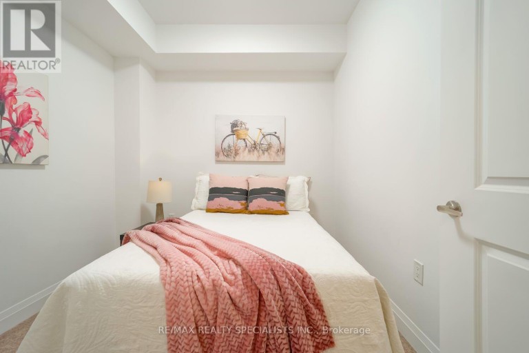 D902 - 5289 HIGHWAY 7, Vaughan (Vaughan Grove), Ontario, L4L0J1