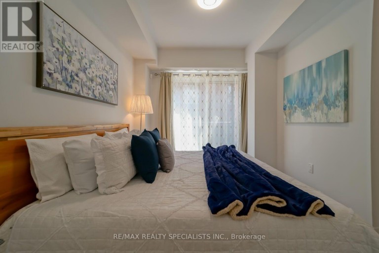 D902 - 5289 HIGHWAY 7, Vaughan (Vaughan Grove), Ontario, L4L0J1