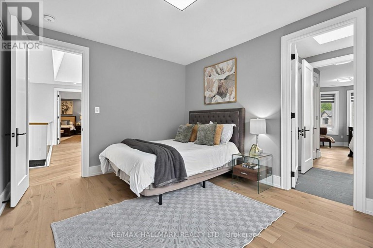 31 BRADGATE ROAD, Toronto (Banbury-Don Mills), Ontario, M3B1J6