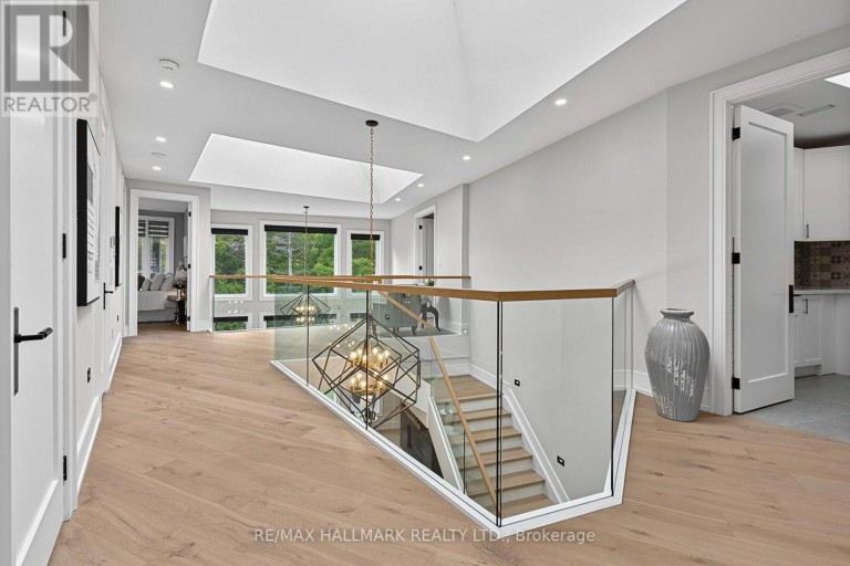 31 BRADGATE ROAD, Toronto (Banbury-Don Mills), Ontario, M3B1J6