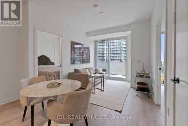 519 - 215 LAKESHORE ROAD W Mississauga (Port Credit) Ontario photo 17