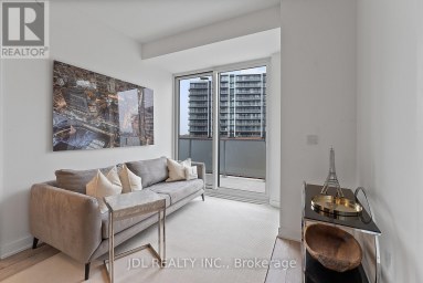 519 - 215 LAKESHORE ROAD W Mississauga (Port Credit) Ontario photo 18