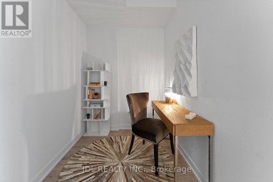 519 - 215 LAKESHORE ROAD W Mississauga (Port Credit) Ontario photo 24