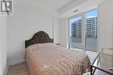 519 - 215 LAKESHORE ROAD W Mississauga (Port Credit) Ontario photo 26