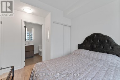 519 - 215 LAKESHORE ROAD W Mississauga (Port Credit) Ontario photo 28