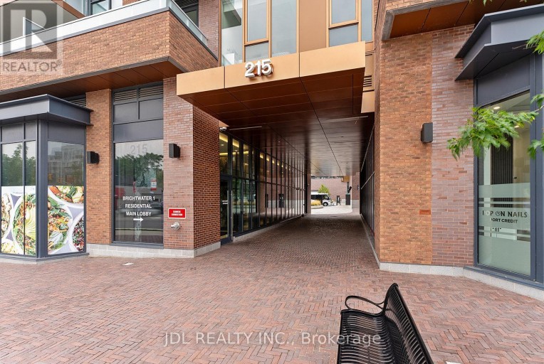 519 - 215 LAKESHORE ROAD W, Mississauga (Port Credit), Ontario, L5H0A7