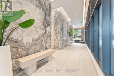 519 - 215 LAKESHORE ROAD W Mississauga (Port Credit) Ontario photo 6