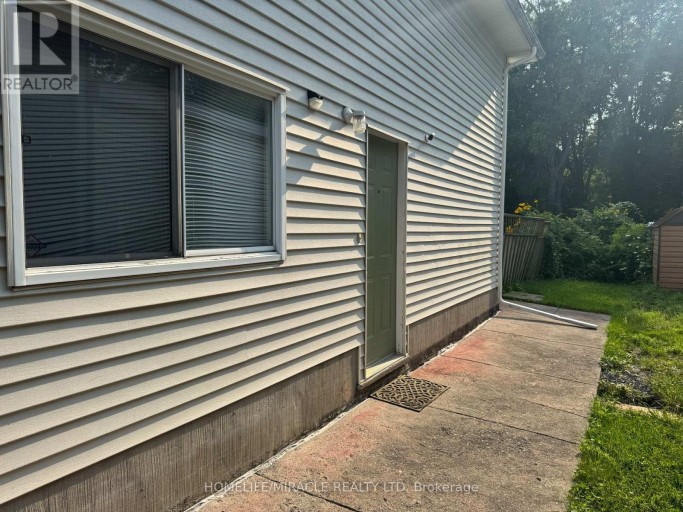 40 ST CHARLES STREET, Belleville (Belleville Ward), Ontario, K8P2V8