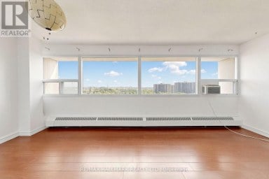 1512 - 100 LEEWARD GLENWAY Toronto (Flemingdon Park) Ontario photo 17