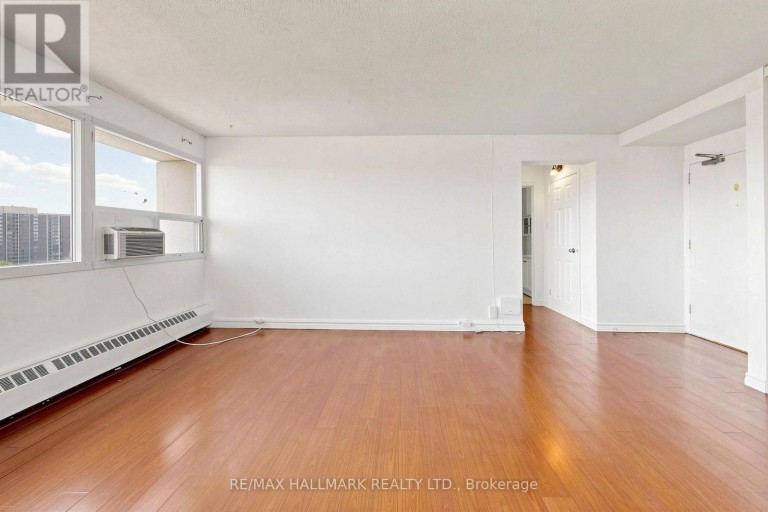 1512 - 100 LEEWARD GLENWAY, Toronto (Flemingdon Park), Ontario, M3C2Z1