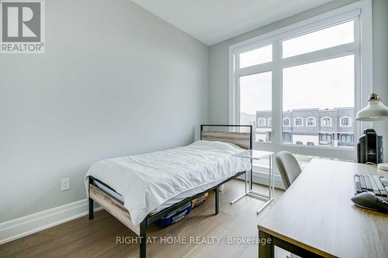 255 THOMAS COOK AVENUE, Vaughan (Patterson), Ontario, L6A5A1