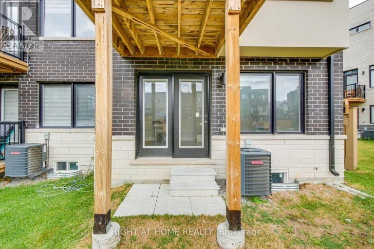 255 THOMAS COOK AVENUE, Vaughan (Patterson), Ontario, L6A5A1