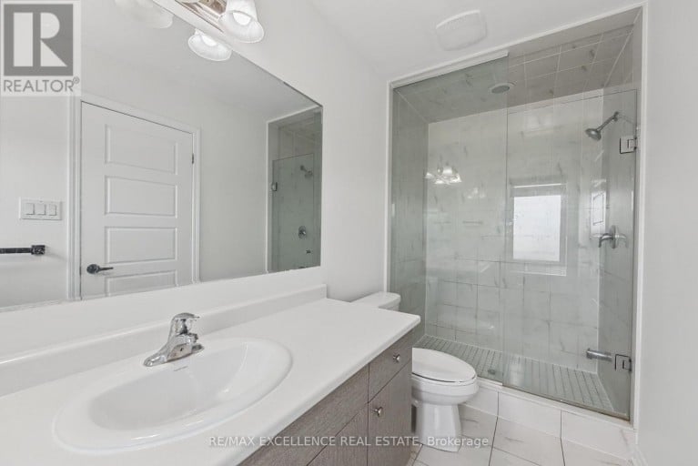 454 REMEMBRANCE ROAD, Brampton (Northwest Brampton), Ontario, L7A5E2