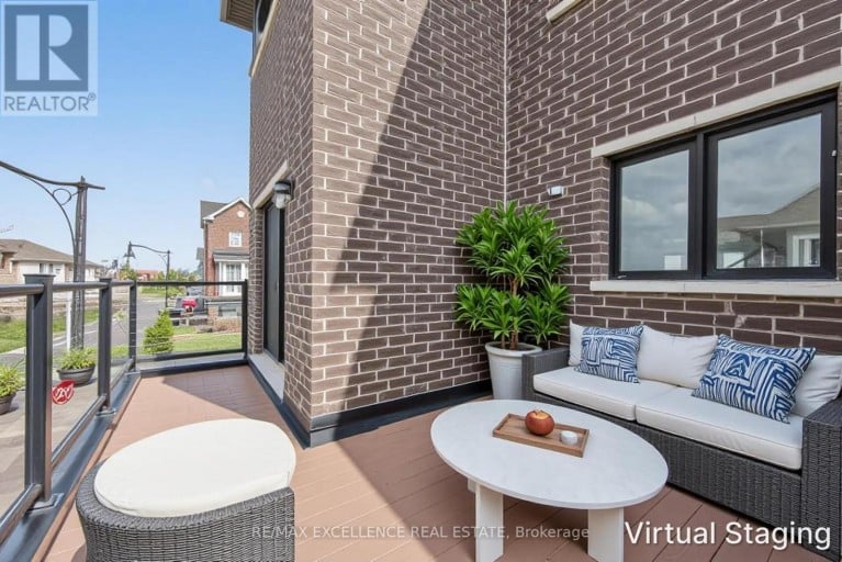 454 REMEMBRANCE ROAD, Brampton (Northwest Brampton), Ontario, L7A5E2