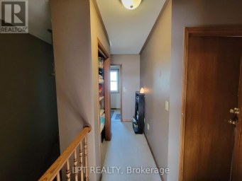 57 POPLAR CRESCENT Welland (N. Welland) Ontario photo 8