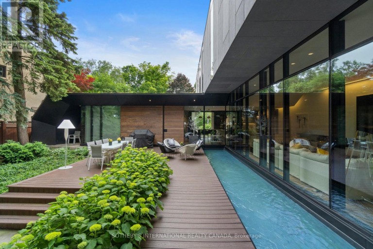 95 RIVERVIEW DRIVE, Toronto (Lawrence Park North), Ontario, M4N3C6