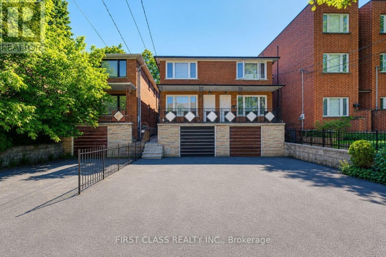 427 LESLIE STREET, Toronto (South Riverdale), Ontario, M4M3E3