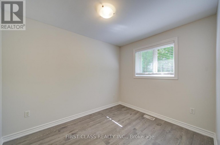 427 LESLIE STREET, Toronto (South Riverdale), Ontario, M4M3E3