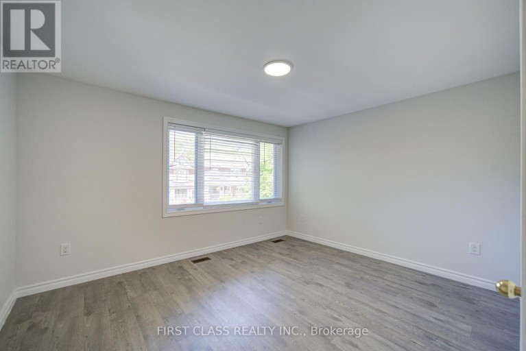 427 LESLIE STREET, Toronto (South Riverdale), Ontario, M4M3E3