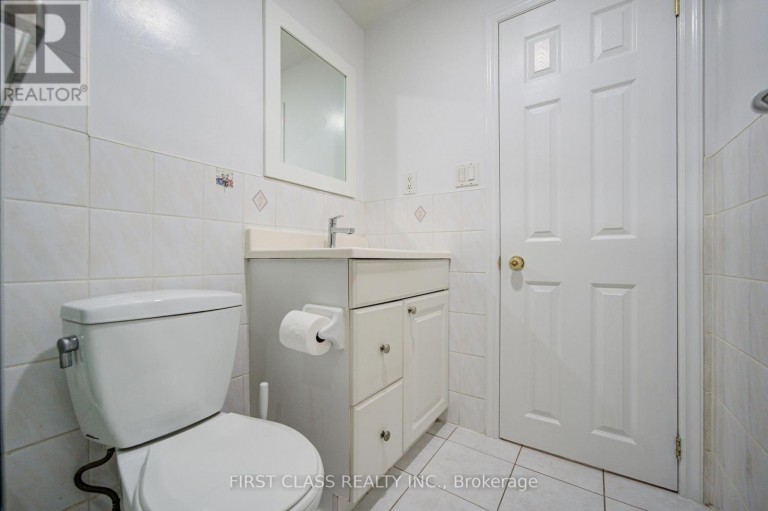 427 LESLIE STREET, Toronto (South Riverdale), Ontario, M4M3E3