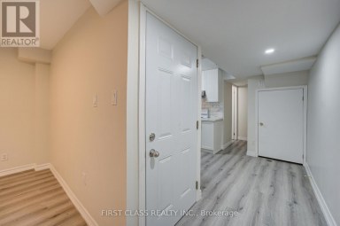 427 LESLIE STREET Toronto (South Riverdale) Ontario photo 31