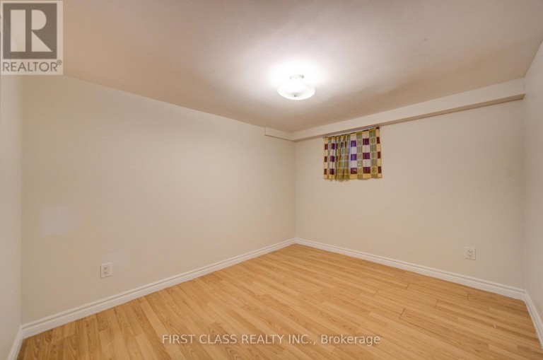 427 LESLIE STREET, Toronto (South Riverdale), Ontario, M4M3E3