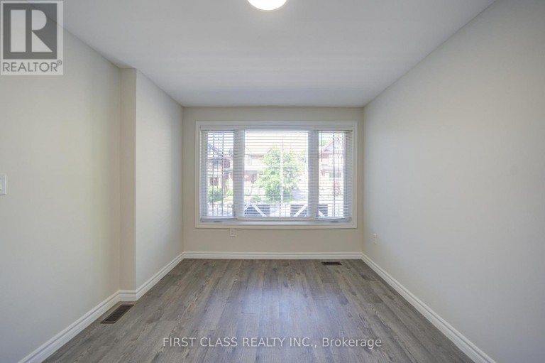 427 LESLIE STREET, Toronto (South Riverdale), Ontario, M4M3E3