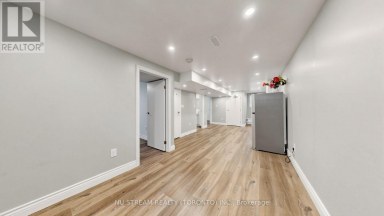 226 OAKRIDGE DRIVE Toronto (Cliffcrest) Ontario photo 27