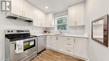 226 OAKRIDGE DRIVE Toronto (Cliffcrest) Ontario photo 7