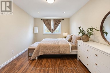 648 MOSSBANK COURT Newmarket (Huron Heights-Leslie Valley) Ontario photo 16