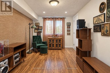 648 MOSSBANK COURT Newmarket (Huron Heights-Leslie Valley) Ontario photo 20