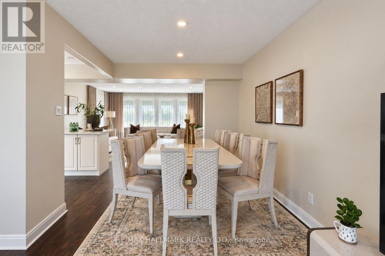 648 MOSSBANK COURT, Newmarket (Huron Heights-Leslie Valley), Ontario, L3Y3B1