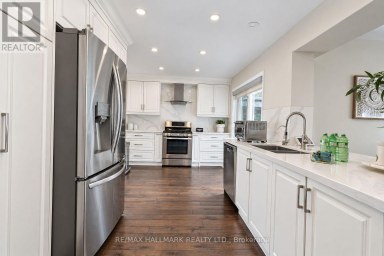 648 MOSSBANK COURT Newmarket (Huron Heights-Leslie Valley) Ontario photo 9